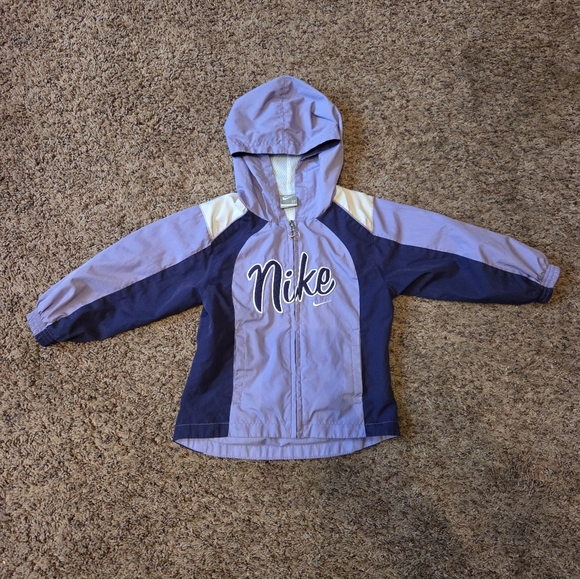 Vintage/y2k Nike Jacket in Lavender